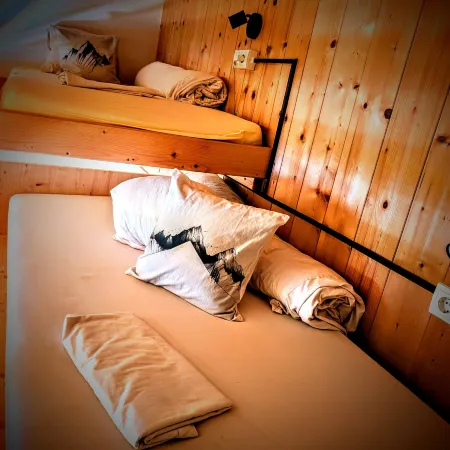 Charming Guest Room in Ebbs Austria with Shared Facilities Отели в г. Эббс