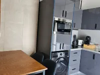 Charming 1-Bedroom Apartment with Ocean Views in Calheta 卡列塔住宿飯店