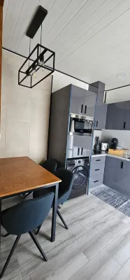 Charming 1-Bedroom Apartment with Ocean Views in Calheta - balcony