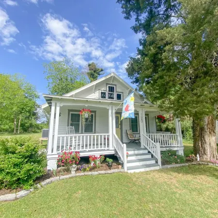 Vintage Cottage in Wanchese