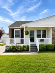 4Br Cape May Home 0.5mi to Beach & Town + Beach Tags, Garage & Sunroom