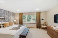 Loveland Luxury Getaway 4bdr