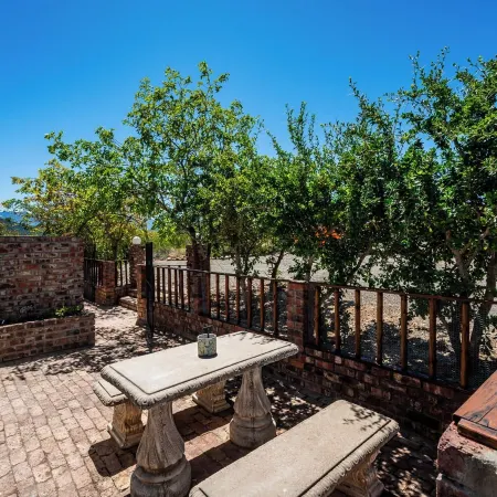 Le Petit Karoo