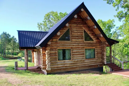 Spring Pond Cabin at White Buffalo Lodge;Family-sized with lake access