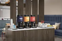 Tru by Hilton Midland East