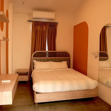 Sam's Apartment