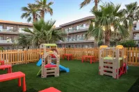 Malia Bay Beach Hotel & Bungalows - مناسب للعائلات