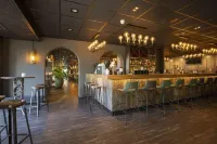 Fletcher Hotel-Restaurant Frerikshof - bars