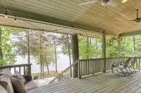 Lakefront Winnsboro Home w/ 20+ Acres! - 3-Star