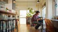 Route - Cafe and Petit Hostel - bar