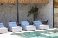 Luxury Villa Oasis - Beach
