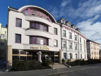 Hotel Trinity Hoteles cerca de Plaza Horní