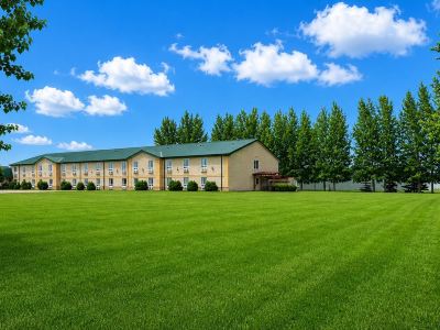 Super 8 by Wyndham Portage la Prairie MB