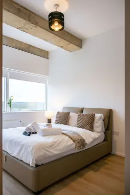 Station Elan Sleek 2-bed Apartment in Central MK - 2성급