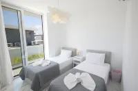 Protaras Olivine Villa Ol13 - Airport Shuttle