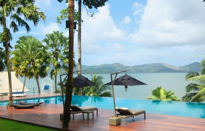 The Blue Sky Resort@Ranong