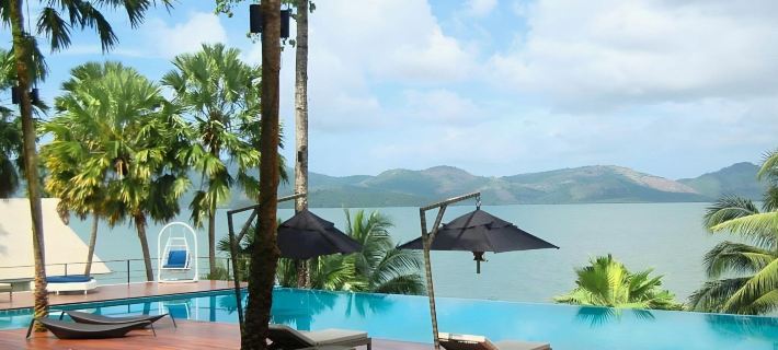 The Blue Sky Resort@Ranong Ξενοδοχεία στην πόλη Ranong
