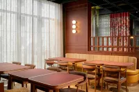 Skald Hotel Akureyri  Curio Collection by Hilton - Breakfast
