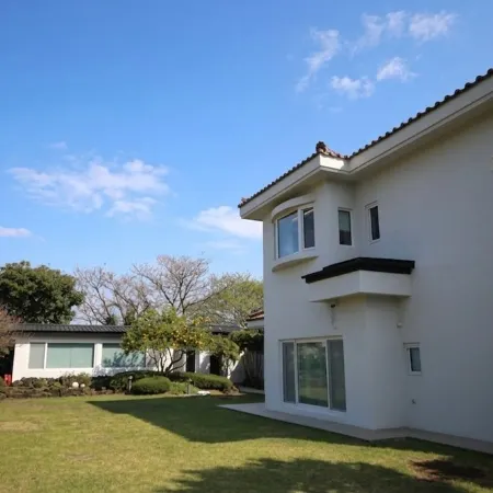 Maple Happy House Отели рядом с достопримечательностью «Комплекс Мёнвольдэ»