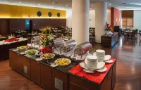 Bourbon Joinville Convention Hotel - breakfast