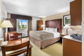 Quality Inn & Suites Clackamas - Portland