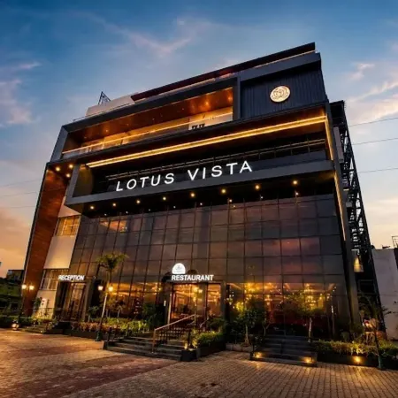 Lotus Vista