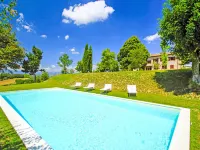 Montebello - Pools