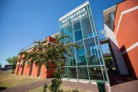 Elema Hotels Beauvais - parking