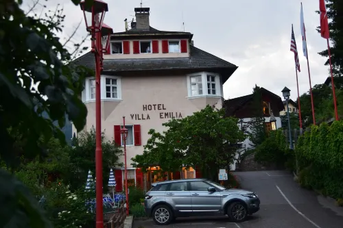 Hotel Villa Emilia - 3-Star