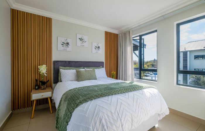 Modern, Peaceful Stay in Broadacres