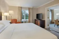Delta Hotels Tudor Park Country Club - parking