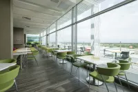 Hampton Inn by Hilton Valledupar - parking