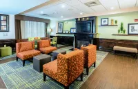Hampton Inn by Hilton Spring Lake Fayetteville - 2-Star