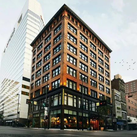 Kinley Cincinnati Downtown, a Tribute Portfolio Hotel
