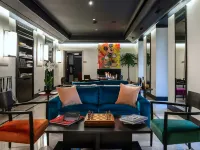 47 Boutique Hotel Hotels near Regia