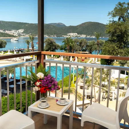 DoubleTree by Hilton Bodrum Isil Club Ultra All Inclusive Resort
