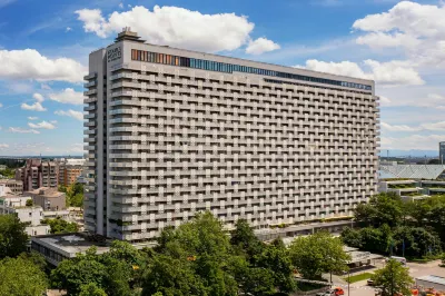 Four Points by Sheraton Munich Arabellapark Hotels in Munich
