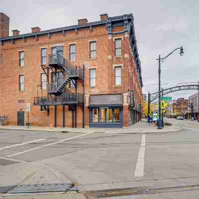 Parking, Walk to Convention Center, Secured Entry Hotel Exterior
