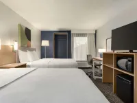Hampton Inn Columbus-East Hotels near Magic Mountain Fun Center