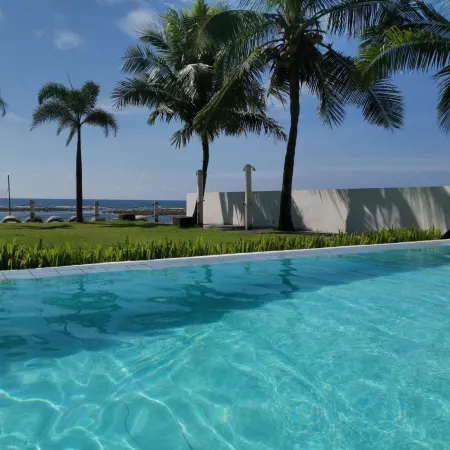 Brizo Hotel & Beach Resort
