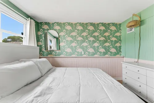 Cape May Escape Sleeps 10 Tiki Bar Grill - Wifi