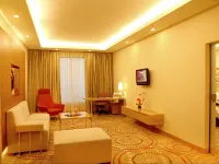 The Metropolitan Hotel & Spa New Delhi Hotels near Sundar Nagar
