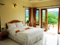 Pai Iyara Resort Hotels in Pai