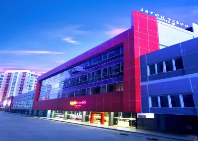 Quest Hotel Balikpapan by Aston Hôtels à proximité de : Sales Daihatsu Astra