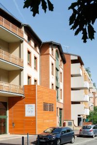 3enodoxeia Se Toulouse Lancel Gl Toulouse Krathseis Trip Com