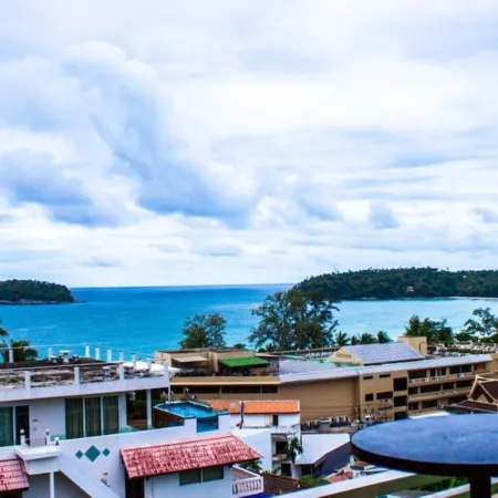 Sugar Palm Grand Hillside