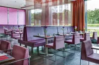 IntercityHotel Berlin Airport Area North - breakfast