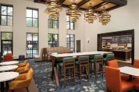 Hampton Inn & Suites Alpharetta