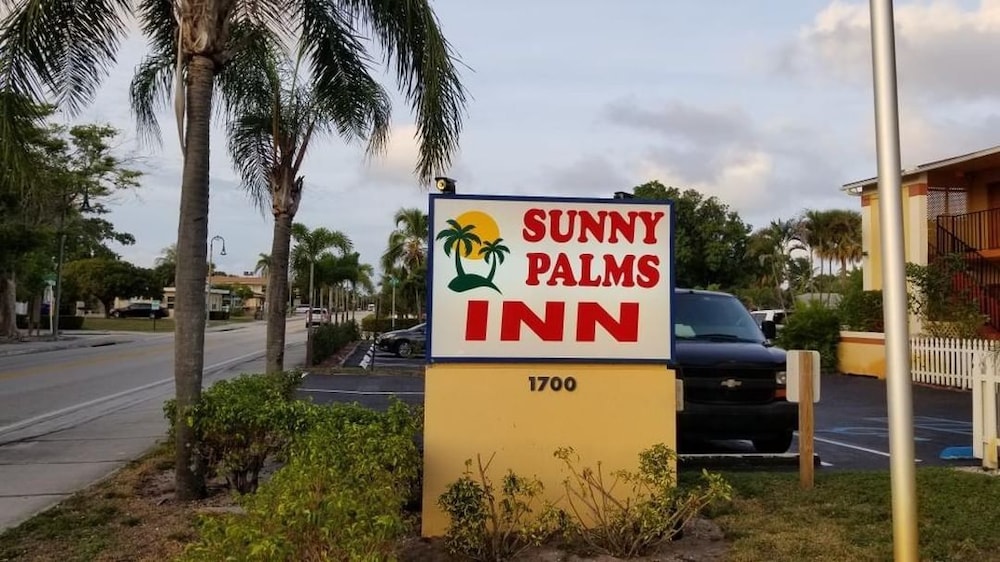 Sunny Palms Inn