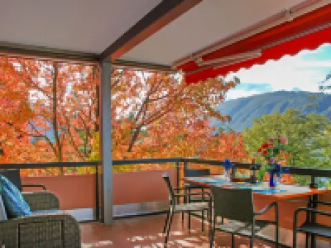 Frontlake Panorama Apt. 408 Hotels in Bissone